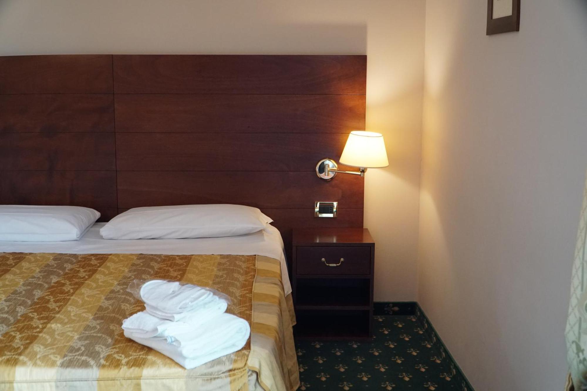 מונטה קטיני טרמה Hotel President מראה חיצוני תמונה