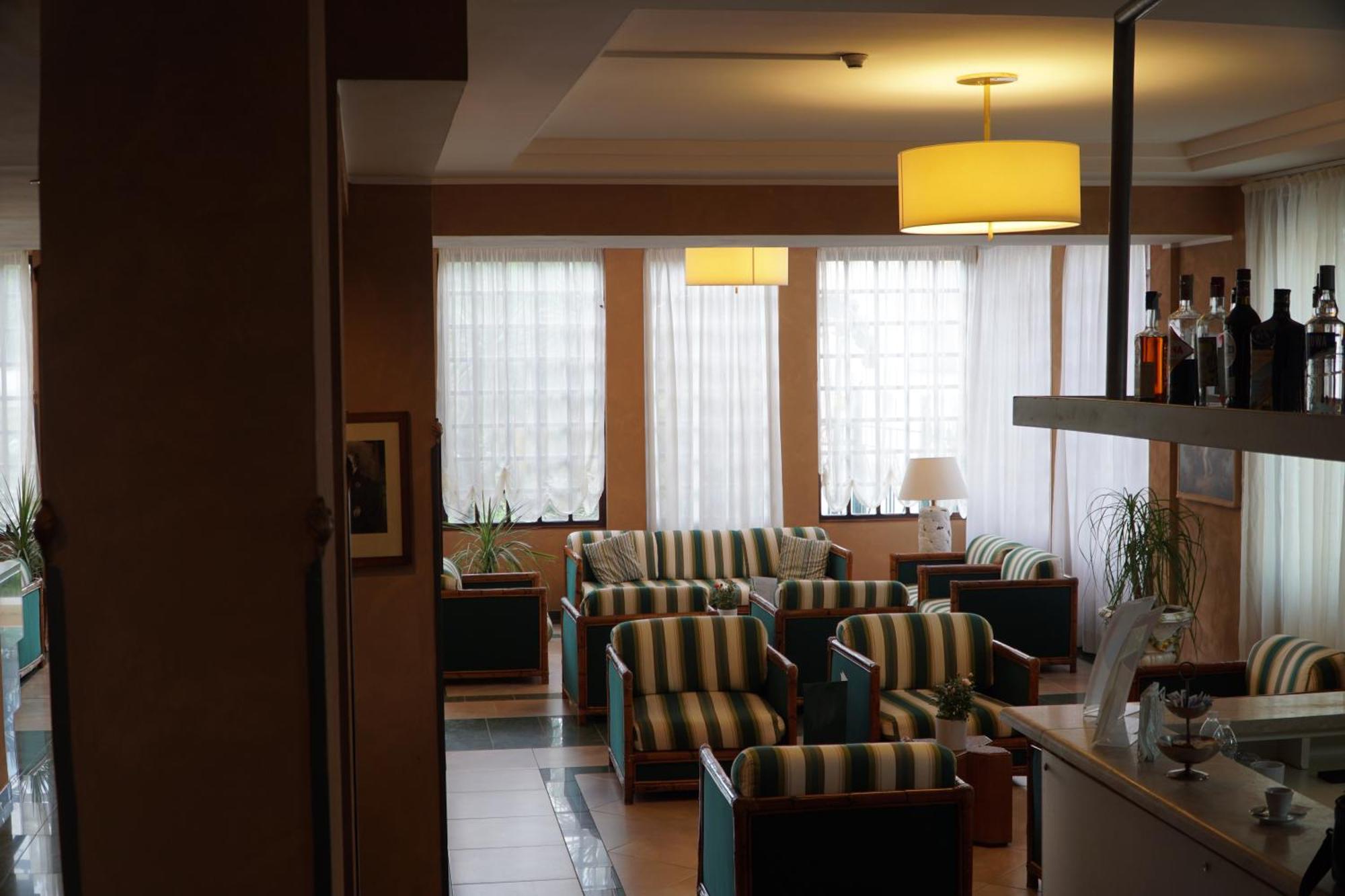 מונטה קטיני טרמה Hotel President מראה חיצוני תמונה