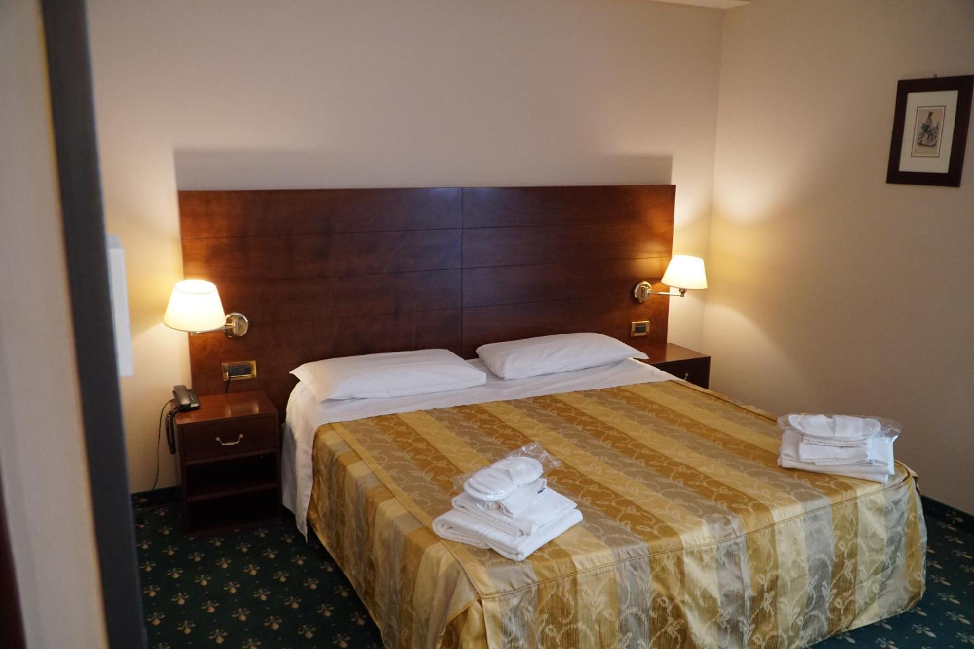 מונטה קטיני טרמה Hotel President מראה חיצוני תמונה